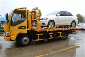 沈丘附近拖车救援24小时服务热线